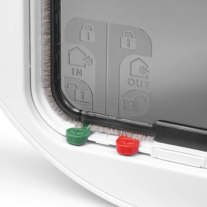 Cat Mate Large Glass Fitting Cat Flap White (357W)